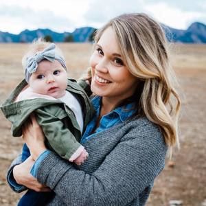 Meet your Posher, Caitlin